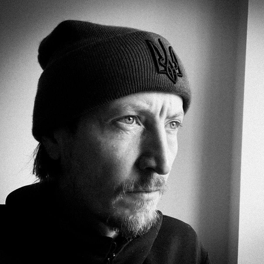 Portrait of Toby Binder.